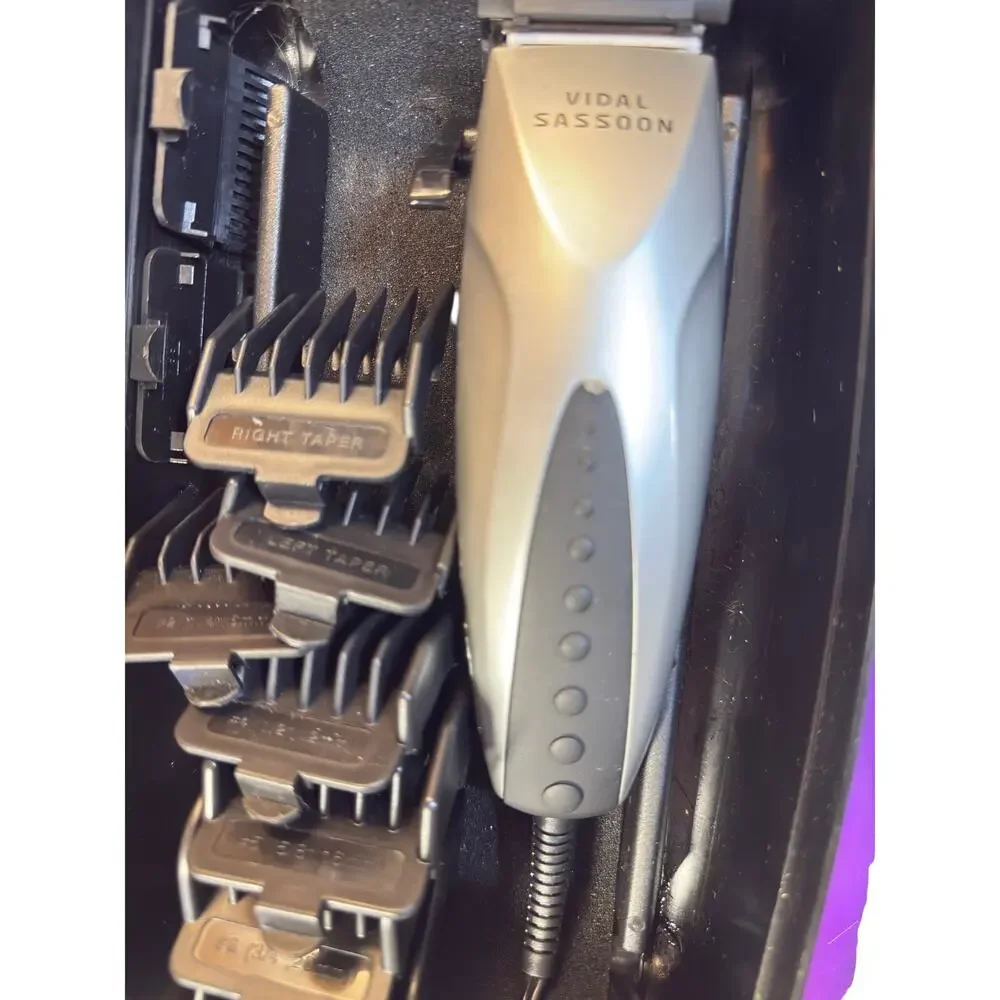 Vidal Sassoon Hair Clipper Kit with Storage Case, Guards & Accessories - Works